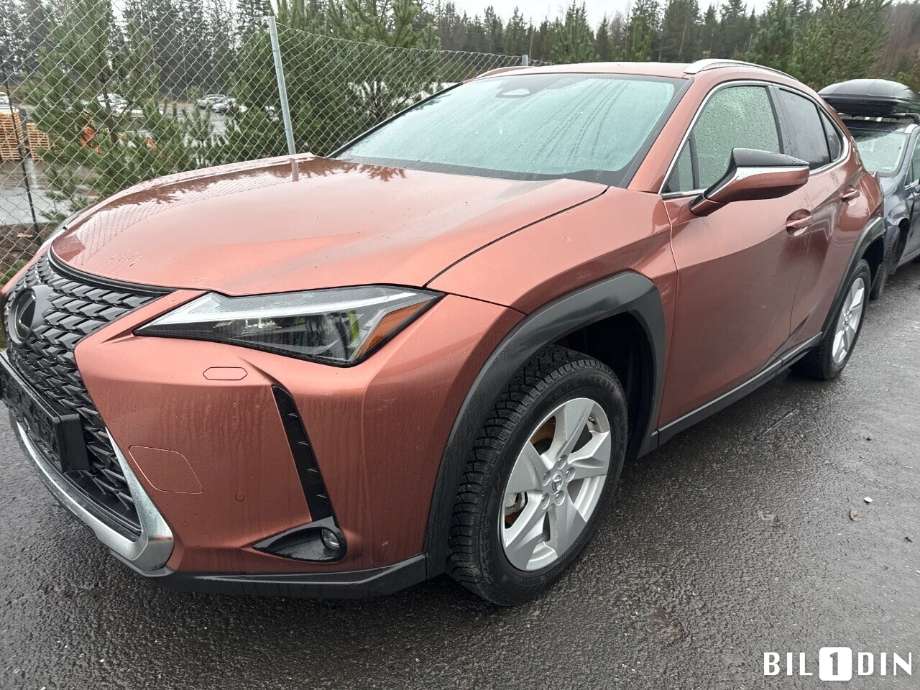 Lexus UX 2018-->> , Motorkode: 4KM, Girkassekode:
