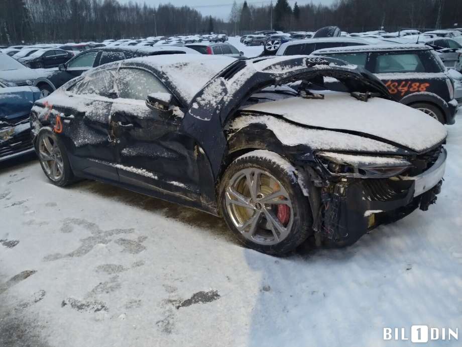 Audi e-tron GT 2021-->> , Motorkode: BL1W, Girkassekode: 