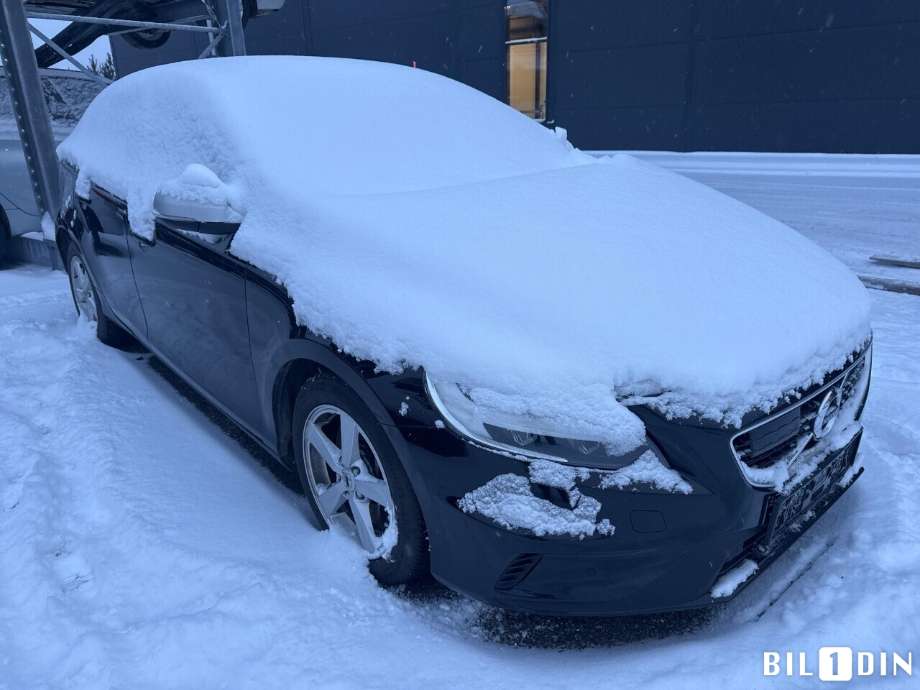 Volvo V40 2012-2019 , Motorkode: D4204T8, Girkassekode: 