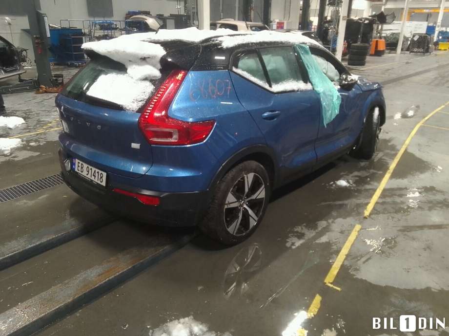 Volvo XC40 2018-2024 , Motorkode: E400V6, Girkassekode: 