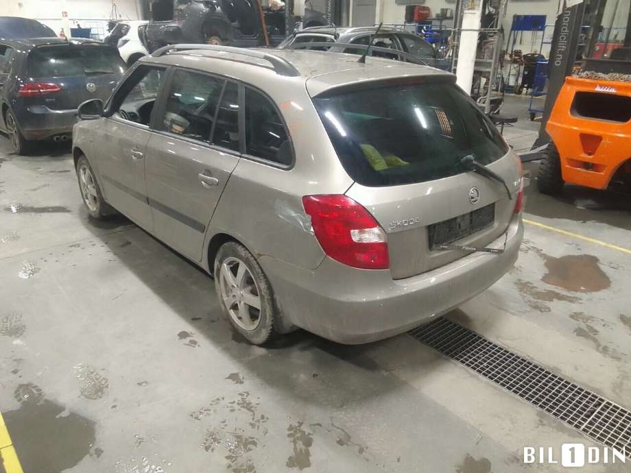 Škoda Fabia 2010-2014 (Type II, Fase 2) , Motorkode: CBZA, Girkassekode: 