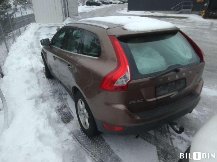 Volvo XC60 2008-2013 (Type I, Fase 1) , Motorkode: D5244T16, Girkassekode: 