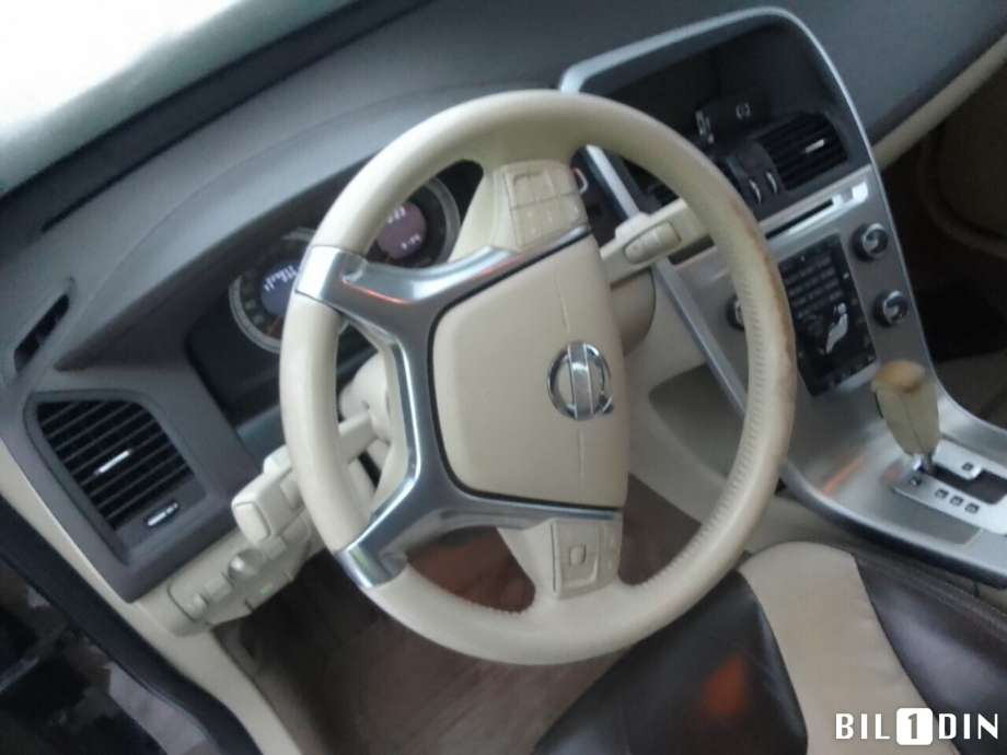 Volvo XC60 2008-2013 (Type I, Fase 1) , Motorkode: D5244T16, Girkassekode: 