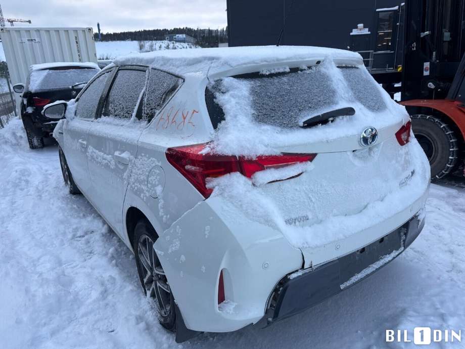Toyota Auris 2013-2015 (Type II, Fase 1) , Motorkode: 2ZR-FXE, Girkassekode: