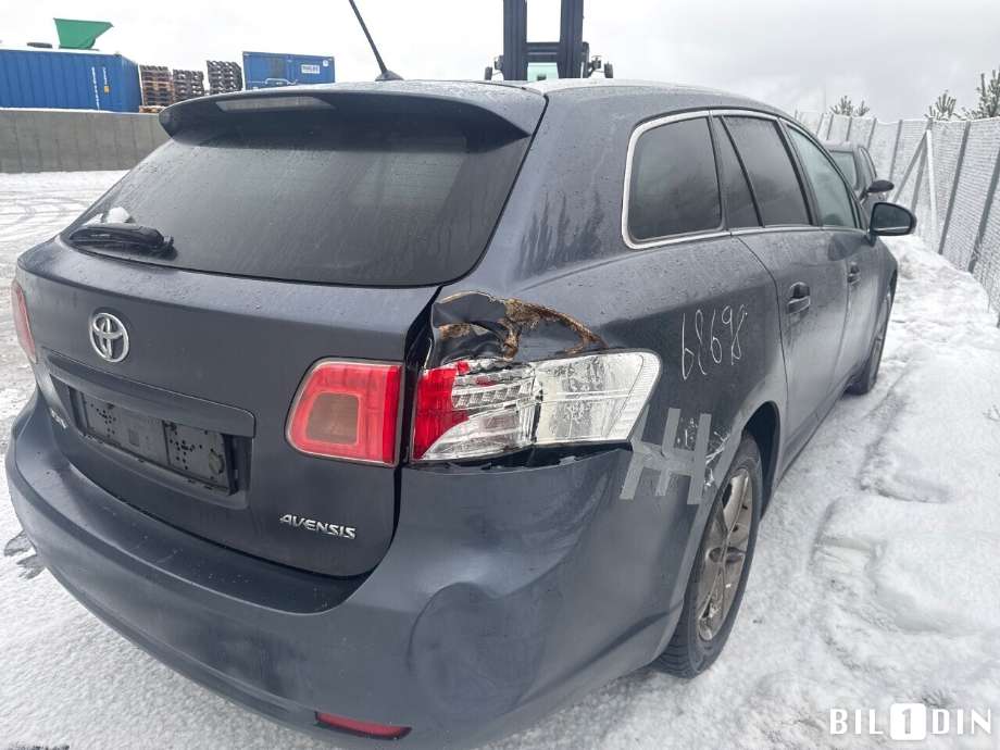 Toyota Avensis 2009-2015 (Type III, Fase 1) , Motorkode: 1AD-FTV, Girkassekode: