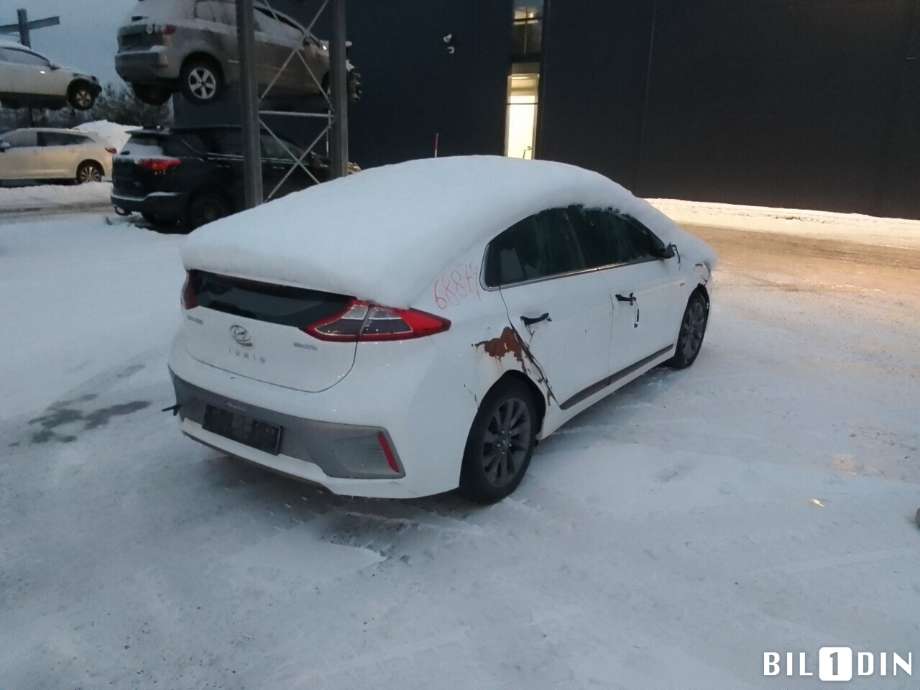 Hyundai Ioniq Electric 2016-2019 (Fase 1) , Motorkode: EM09, Girkassekode: