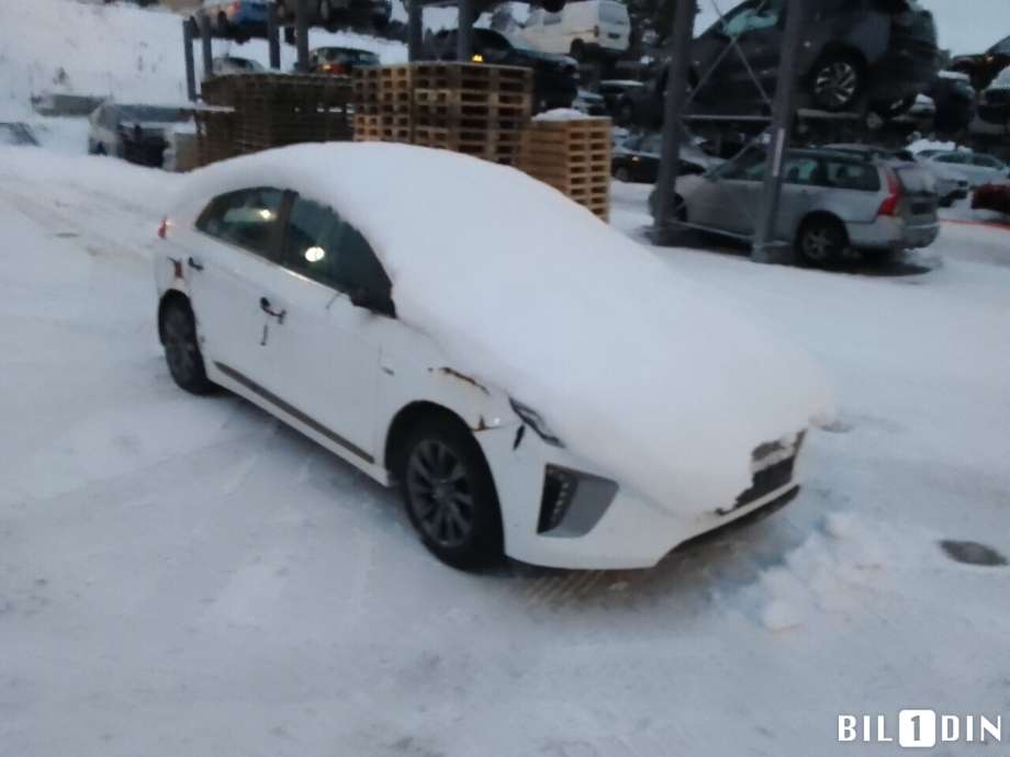Hyundai Ioniq Electric 2016-2019 (Fase 1) , Motorkode: EM09, Girkassekode: