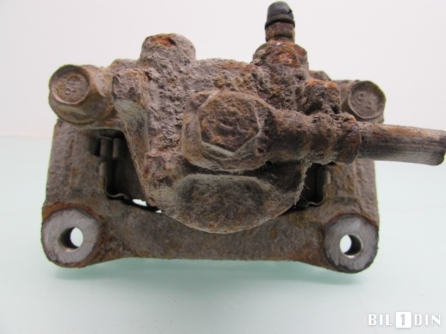 Bremsecaliper venstre bak til Mitsubishi Pajero 2007-2016 (Type IV, Fase 1) (MITSUBISHI|4605A449|)