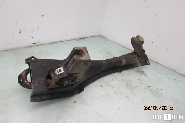 Diverse deler til Toyota Avensis 2003-2008 (Type II) (TOYOTA|)