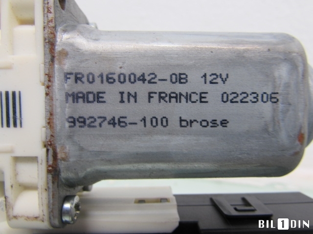 Ruteheis høyre foran til Volvo V50 2004-2007 (Fase 1)  (VOLVO V50|30737679|992746100|994580108)