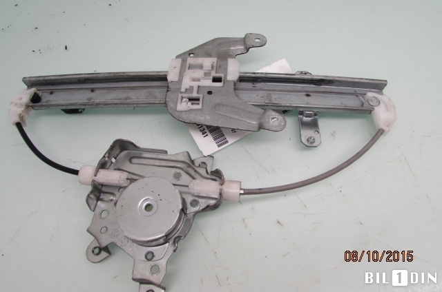 Ruteheis til Nissan X-Trail 2002-2007 (T30) (T30) (NISSAN|827208H30A|)