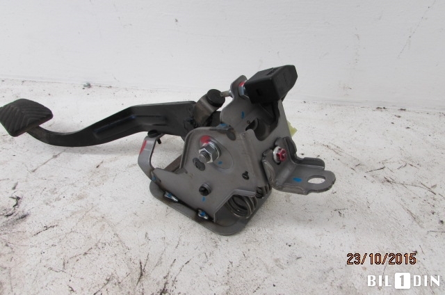 Pedal gass/brems/clutch til Hyundai i30 2007-2012 (Type I)  (HYUNDAI|328022H310|)