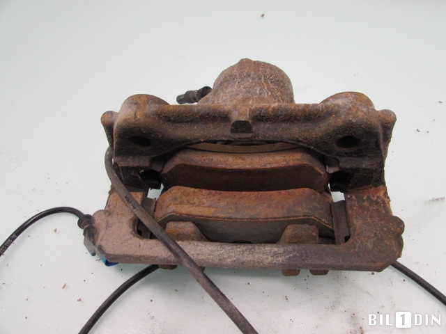 Bremsecaliper venstre bak til VW Crafter 2011-2016 (Type I, Fase 2)  (VOLKSWAGEN|A9064231398|YO4126|)