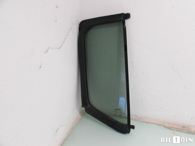 Diverse deler til Nissan Navara 2005-2010 (Fase 1) (D40) (D40) (NISSAN|43R004524|DOT211M92AS3|)