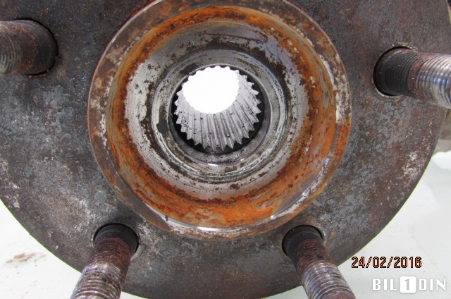 Hjulnav venstre foran til Jeep Cherokee 2002-2006 (Type III) (LIBERTY) (LIBERTY) (JEEP|)