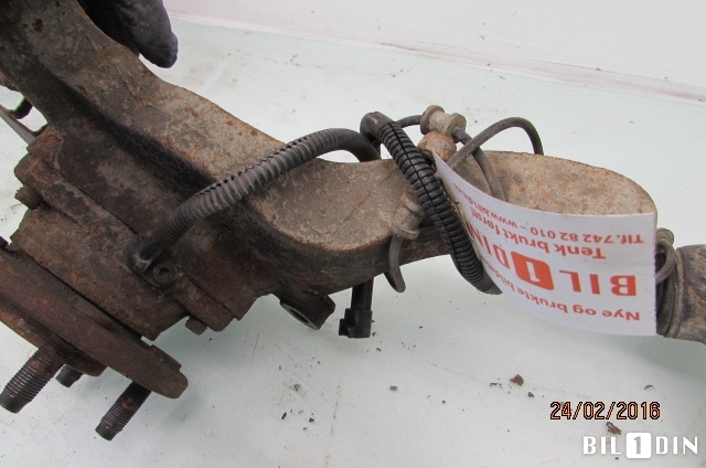 Hjulnav venstre foran til Jeep Cherokee 2002-2006 (Type III) (LIBERTY) (LIBERTY) (JEEP|)