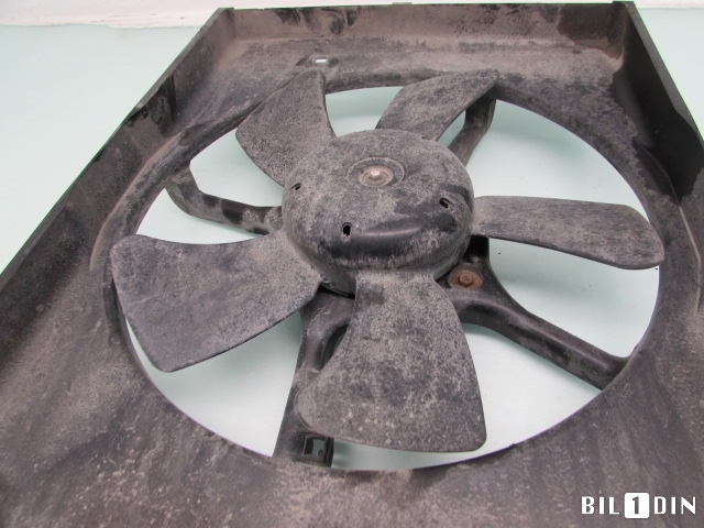 Kjølevifte til Nissan X-Trail 2002-2007 (T30) (T30) (NISSAN|21481-ES60E|3W970M6710|)
