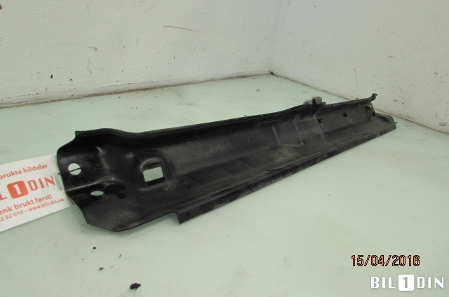Frontplate øvre til VW Transporter / Caravelle 1990-2003 (T4) (T4) (VOLKSWAGEN|)