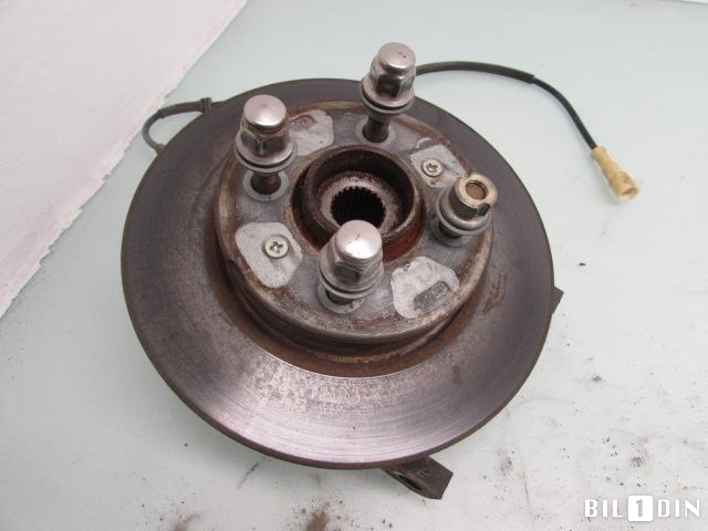 Hjulspindel høyre bak til MG F 1996-2002 (MG||RLH700)
