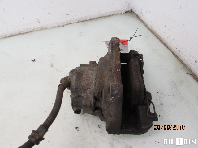Bremsecaliper venstre foran til Saab 9-5 2006-2010 (Type I, Fase 3)  (SAAB|FNB 57/25|)