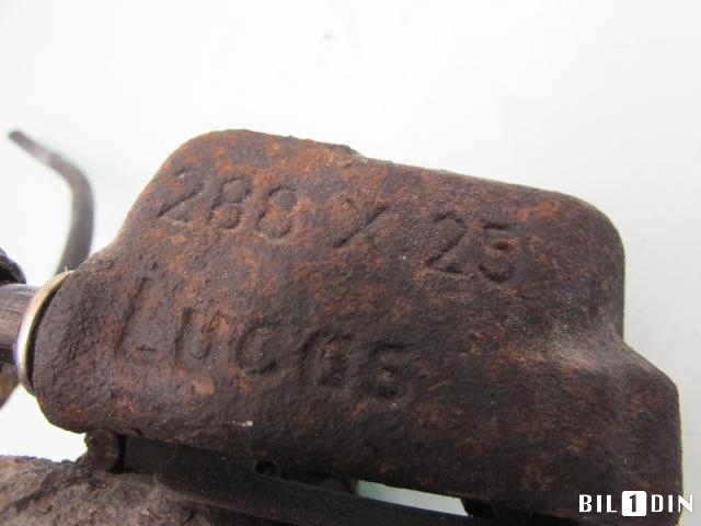 Bremsecaliper høyre foran til Mercedes C-Klasse 2000-2004 (Fase 1) (W203) (W203) (MERCEDES||288X25)