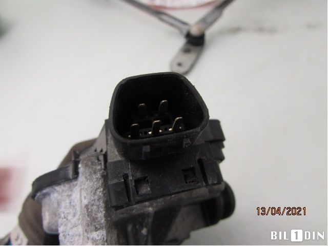 Viskermotor frontrute til Toyota Verso 2004-2009 (Type II)  (TOYOTA|851100F020|07F213594|)