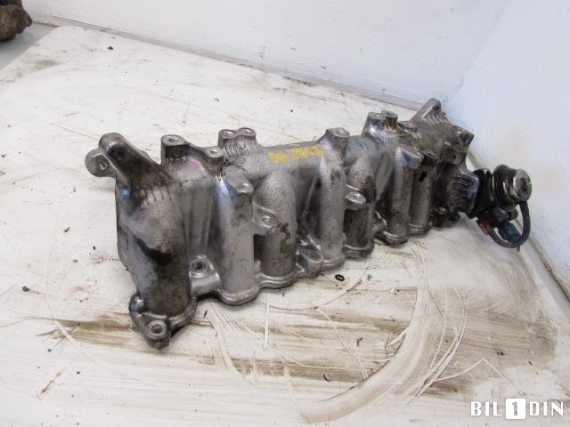 Manifold innsug til Toyota Hilux 2006-2011 (TOYOTA|171010L030|)