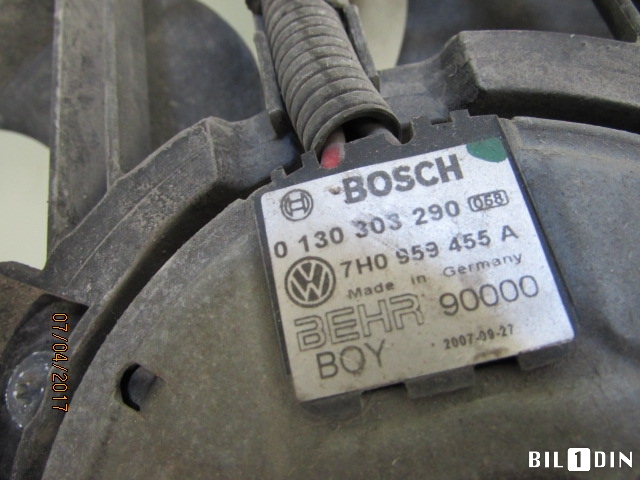 Kjølevifte til VW Transporter / Caravelle 2003-2009 (Fase 1) (T5) (T5) (VOLKSWAGEN|7H0959455A|7H0959455D|0130303306)