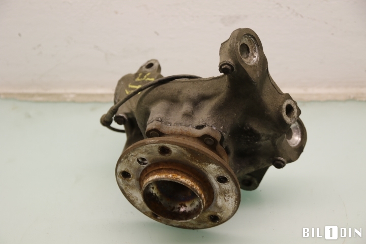 Hjulspindel høyre foran til BMW 1-Serie 2004-2011 (E81/E82/E87/E88) (E81/E82/E87/E88) (BMW|3121676444403|12201210|)