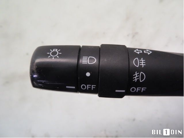 Bryter blink til Toyota Yaris 2009-2011 (Type II, Fase 2)  (TOYOTA|841400D080|)