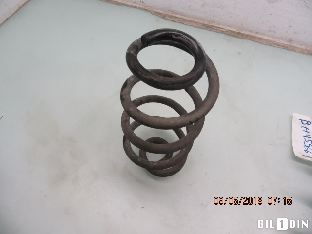 Fjær bak spiralfjær til Nissan Qashqai 2007-2010 (Type I, Fase 1) (NISSAN|1KW0820AX|)