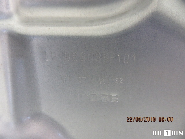 Ruteheis til Volvo V70 2007-2013 (Type III, Fase 1) (VOLVO|983039101|)