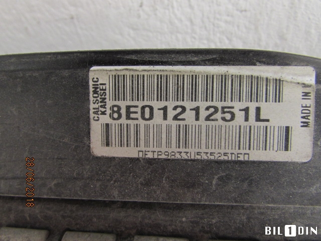 Radiator (automat gir) til Audi A4 2004-2008 (Type III) (B7) (B7) (AUDI|8E0121251L|)