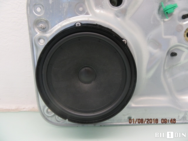 Ruteheis til VW Tiguan 2011-2016 (Type I, Fase 2)  (VOLKSWAGEN|5N0837462|)