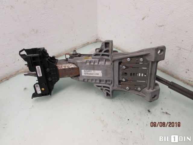 Rattaksel til Volvo V70 2007-2013 (Type III, Fase 1)  (VOLVO|31202091|)