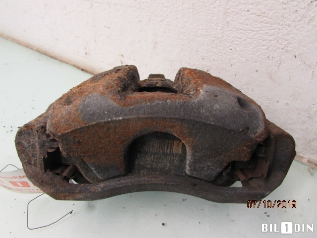Bremsecaliper venstre foran til Honda CR-V, 2007-2012 (Type III)  (HONDA|45019SWWG00)