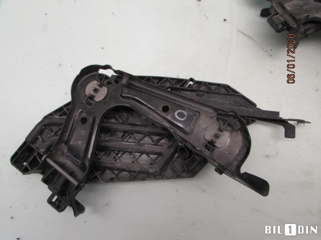 Frontlyktehus til Škoda Octavia, 2009-2013 (Type II, Fase 2) (SKODA|RE17035202)