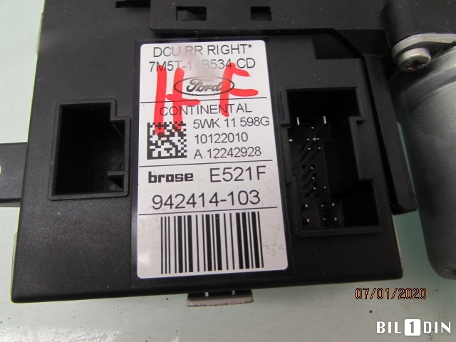 Ruteheis høyre foran til Ford Kuga 2008-2012 (Type I)  (FORD|979040100|)