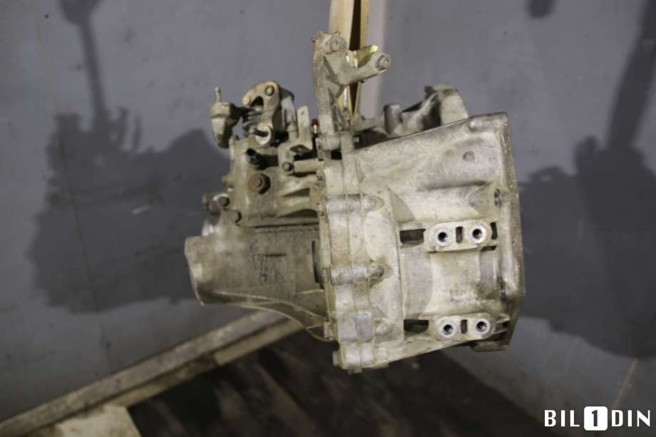 Girkasse manuell 6-trinn til Nissan X-Trail 2002-2007 (T30) (T30) (NISSAN|32010EQ06C|)
