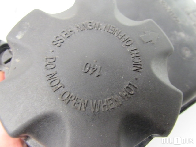 Ekspansjonstank til BMW 3-Serie 2005-2011 (E90/E91/E92/E93) (E90/E91/E92/E93) (BMW|17137640514|)