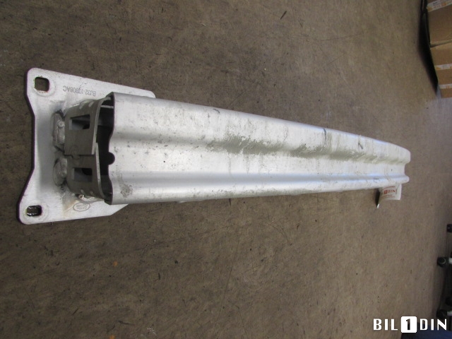 Støtfangerforsterkning bak til Land Rover Range Rover, Evoque 2011-2019 (Type I)  (LAND-ROVER|BJ3217906AC|)