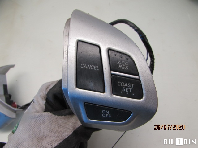 Bryter diverse til Mitsubishi Outlander 2007-2010 (Type II, Fase 1)  (MITSUBISHI|8619A048|8750A021|)