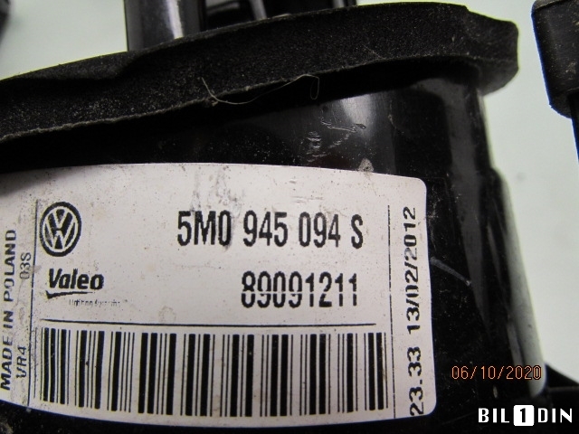 Baklykt høyre indre til VW Golf, Plus/Cross 2009-2013 (Fase 2)  (VOLKSWAGEN|5M0945094S|)