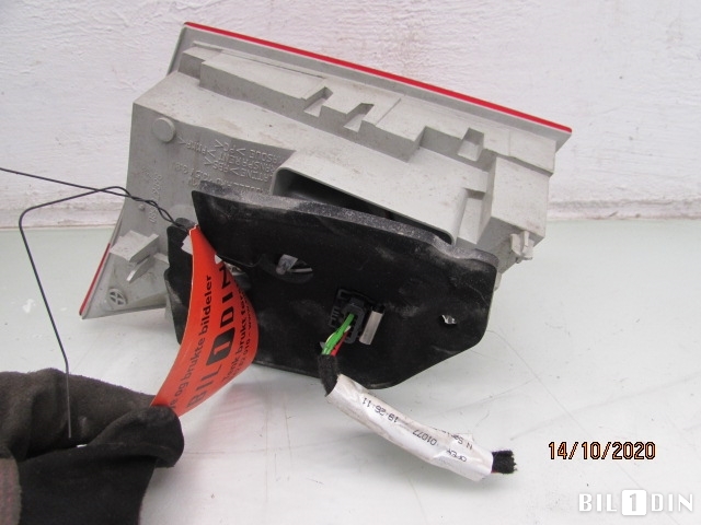 Baklykt venstre indre til Peugeot 508 2011-2014 (Type I, Fase 1)  (PEUGEOT|6350LZ||9686780580)