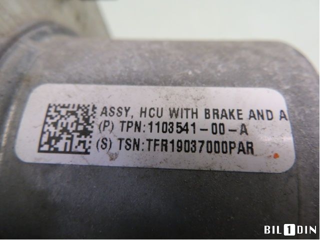 ABS sentral til Tesla Model 3 2018-2023 (Fase 1)  (TESLA|104474500B|110354100A|0265956665)