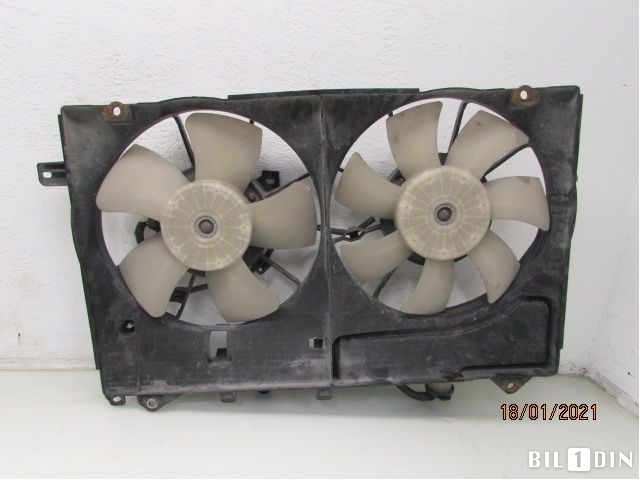 Kjølevifte til Toyota Prius, 2004-2009 (Type II) (COMBI) (COMBI) (TOYOTA|1671121100)
