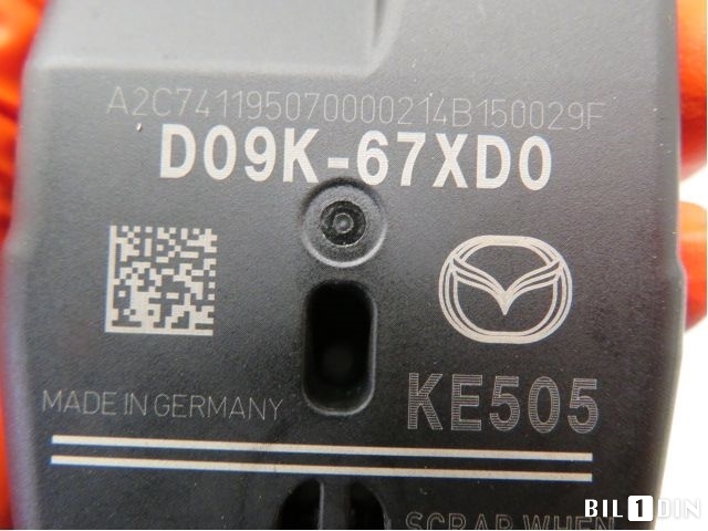 Sensor radar til Mazda 2 2015-2019 (Type III, Fase 1)  (MAZDA|D09K67XD0B|D09K67XD0|)