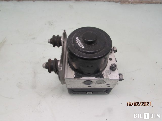 ABS sentral til VW Touareg, 2010-2018 (Type II)  (VOLKSWAGEN|7P0614517J)