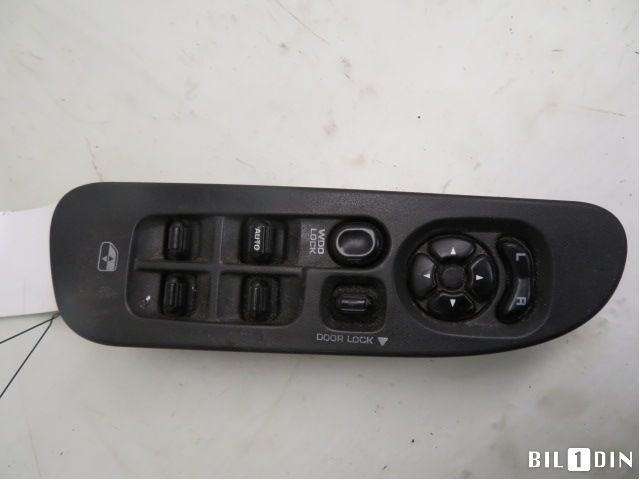 Bryter ruteheis til Dodge Ram, 2003-2008 (Type III) (DODGE|5GU34DX9AC)
