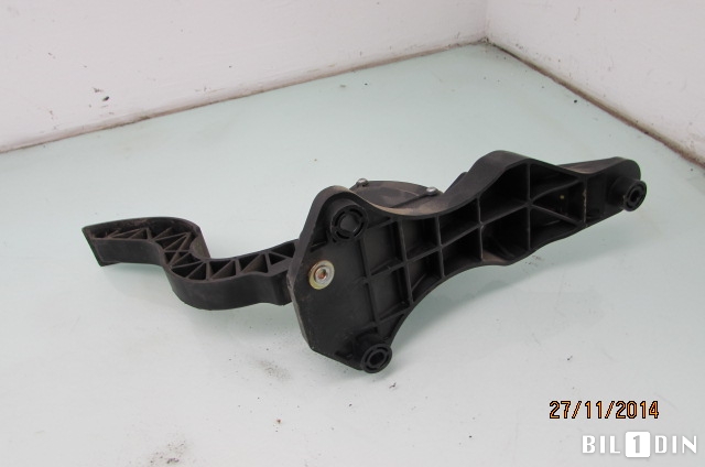 Pedal gass til Hyundai Santa Fe 2006-2009 (Type II, Fase 1)  (HYUNDAI|327102B100|)